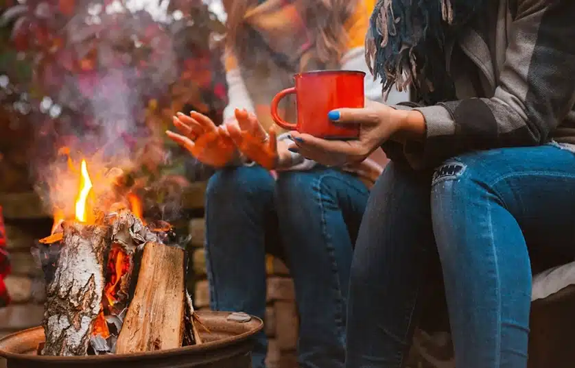 How to Help a Friend Leave an Emotionally Abusive Relationship blog post from Roslynn Regenry
